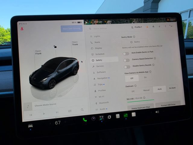 Used 2025 Tesla Model Y Long Range RWD image 51