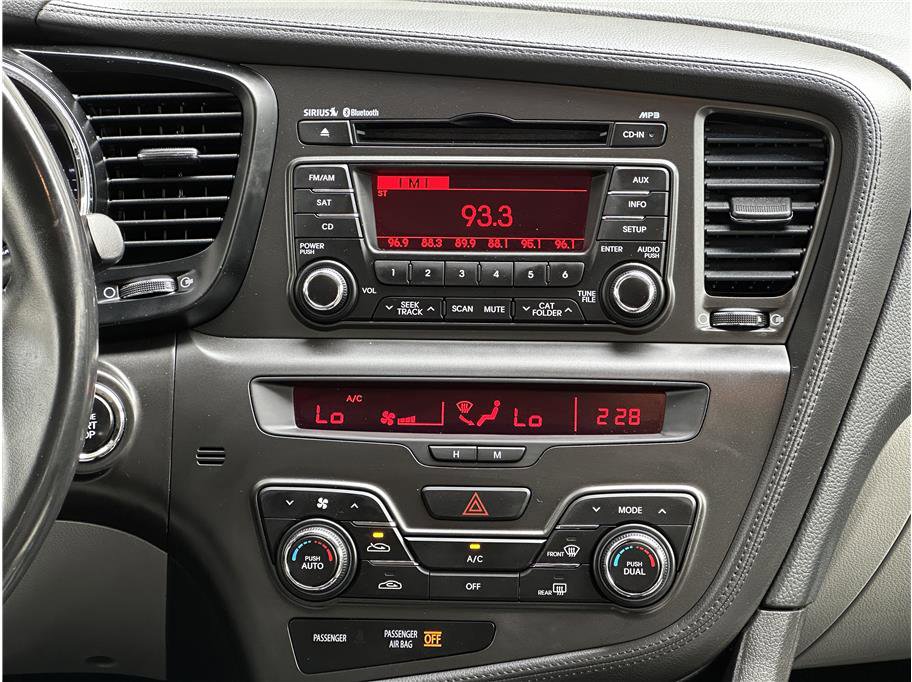 Used 2013 Kia Optima EX image 24