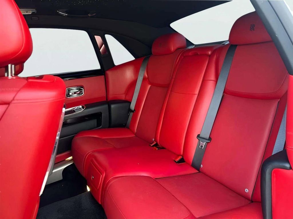 Used 2018 Rolls-Royce Ghost RWD image 8
