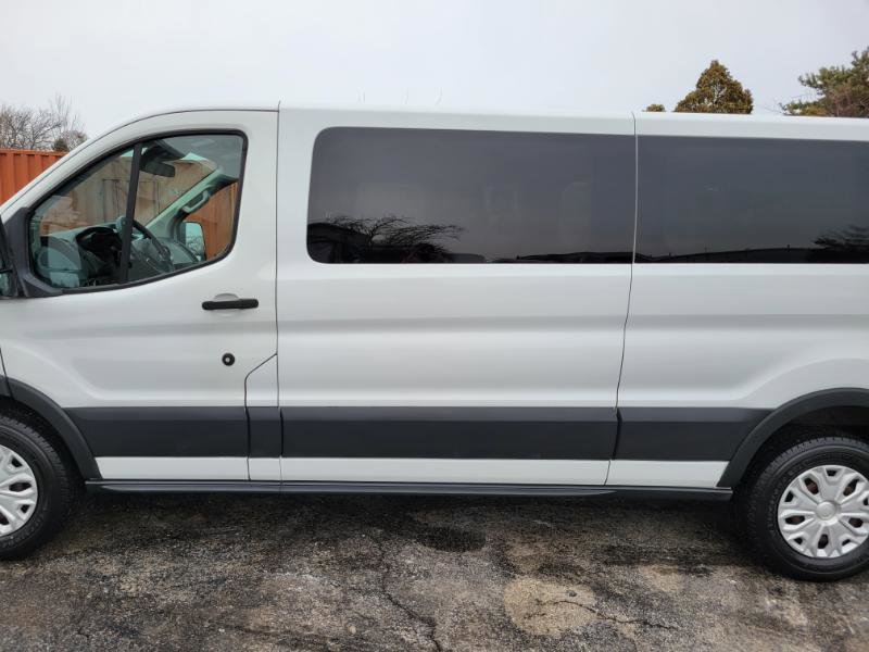 Used 2016 Ford Transit 350 XLT image 28