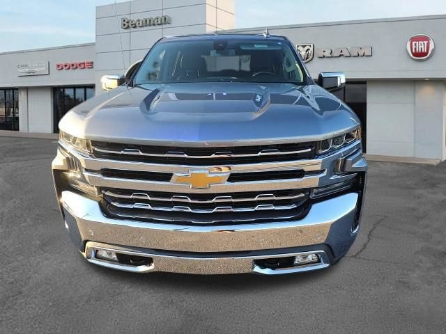 Used 2021 Chevrolet Silverado 1500 LTZ w/ LTZ Premium Package AWD/4WD image 3