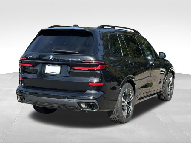 New 2027 BMW X7 xDrive40i w/ M Sport Package AWD/4WD image 4