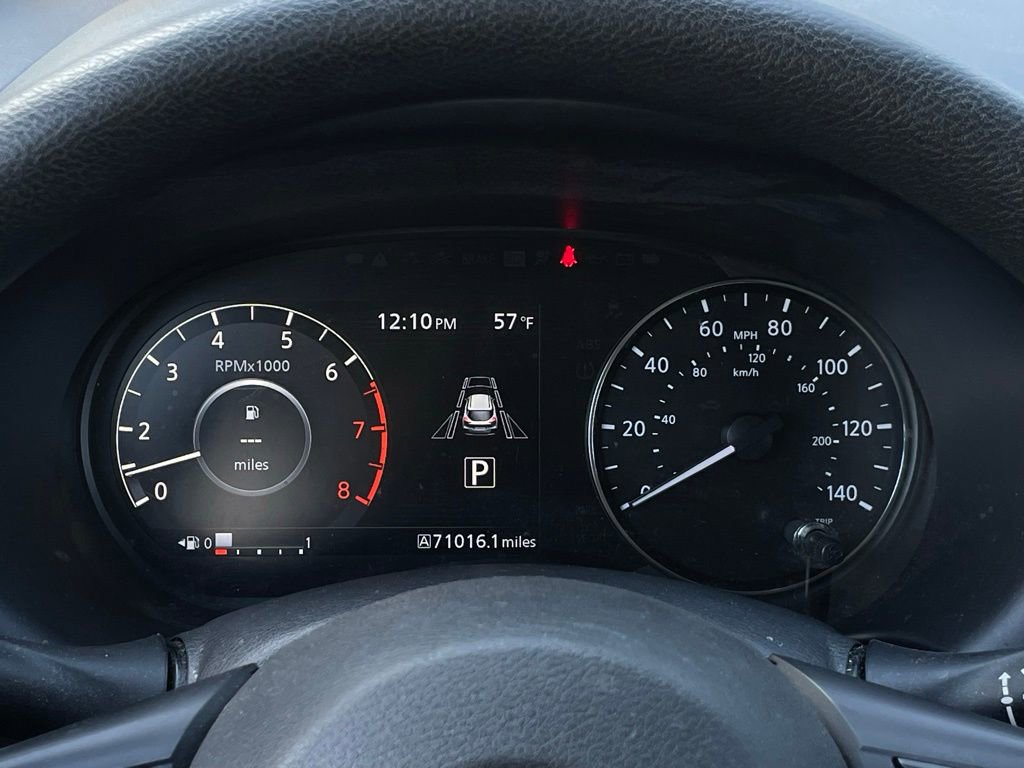 Used 2023 Nissan Kicks SV FWD image 16