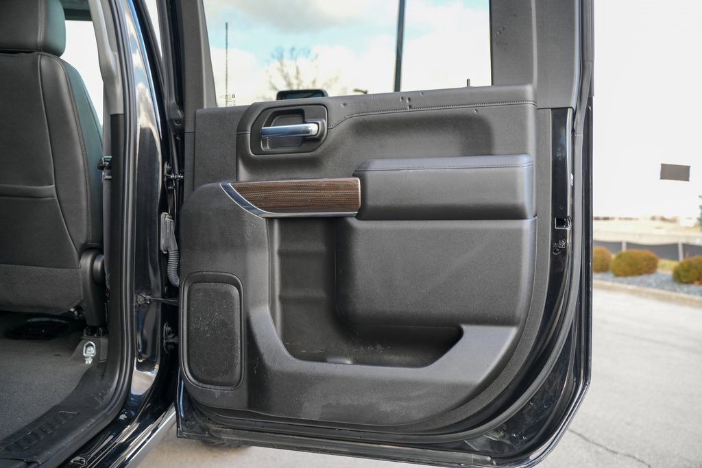 Used 2022 Chevrolet Silverado 2500 LT w/ Convenience Package image 48