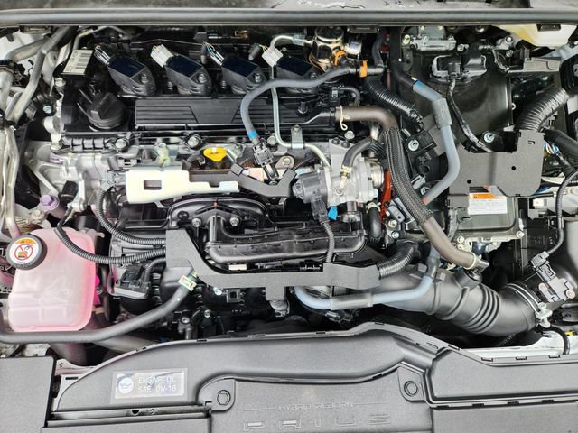 Used 2024 Toyota Prius Prime FWD image 22
