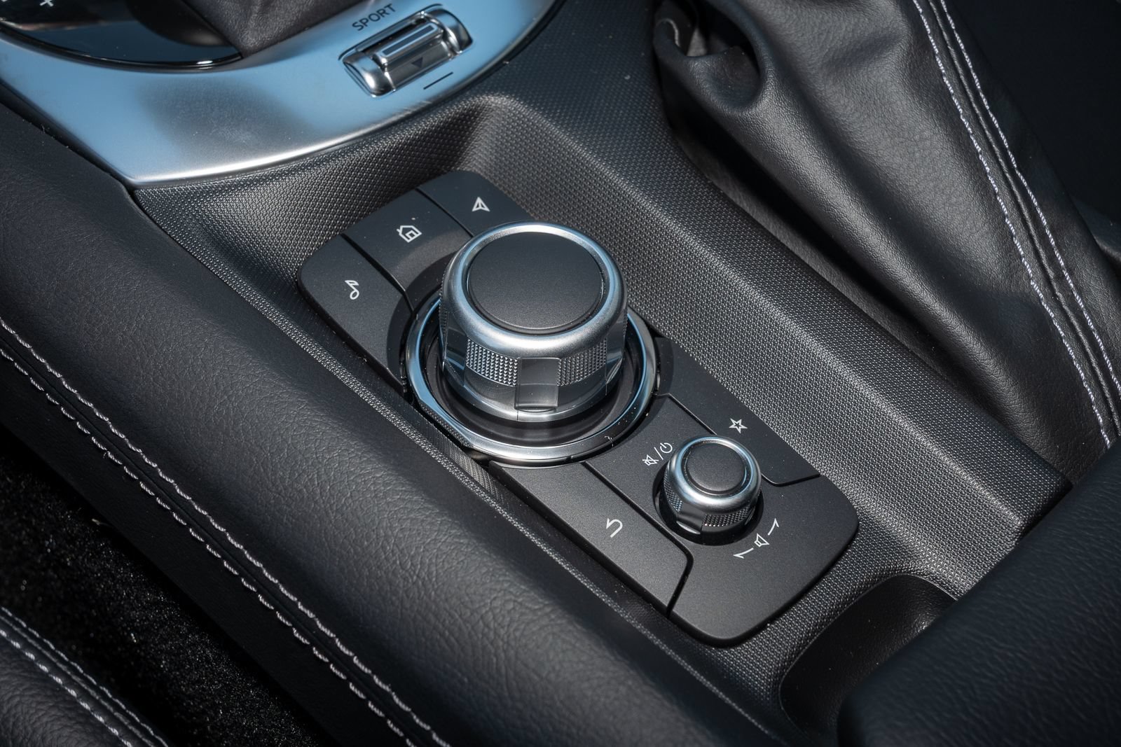 New 2026 MAZDA MX-5 Miata RF Grand Touring RWD image 19