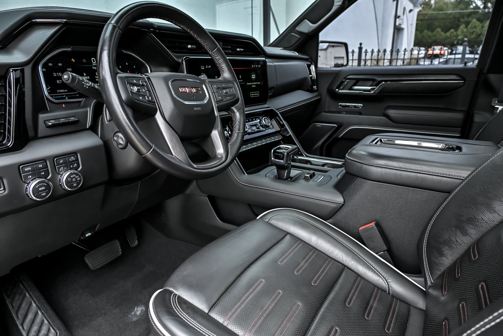 Used 2022 GMC Sierra 1500 AT4X AWD/4WD image 21