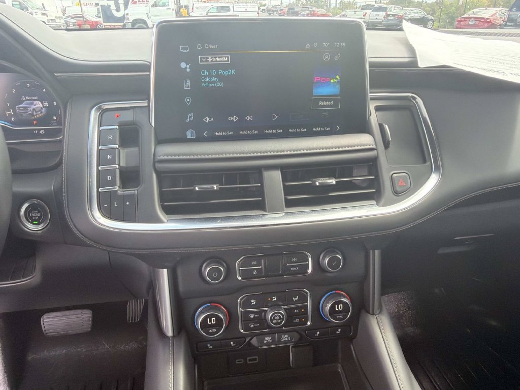Used 2024 Chevrolet Suburban LT w/ Luxury Package AWD/4WD image 29