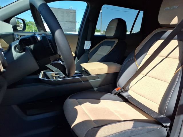 New 2026 Chevrolet Equinox ACTIV w/ Convenience Package III FWD image 7