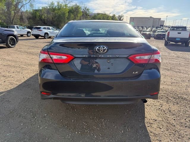 Used 2018 Toyota Camry LE FWD image 4