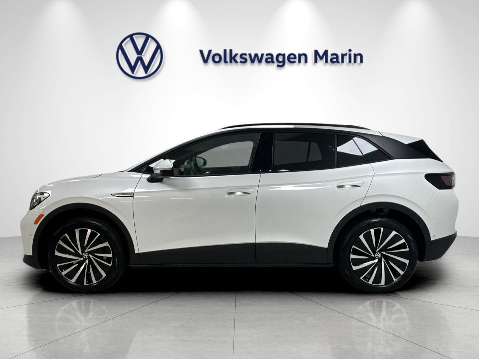 New 2026 Volkswagen ID.4 Pro AWD/4WD image 2