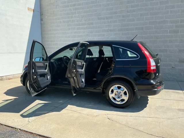 Used 2011 Honda CR-V LX image 11