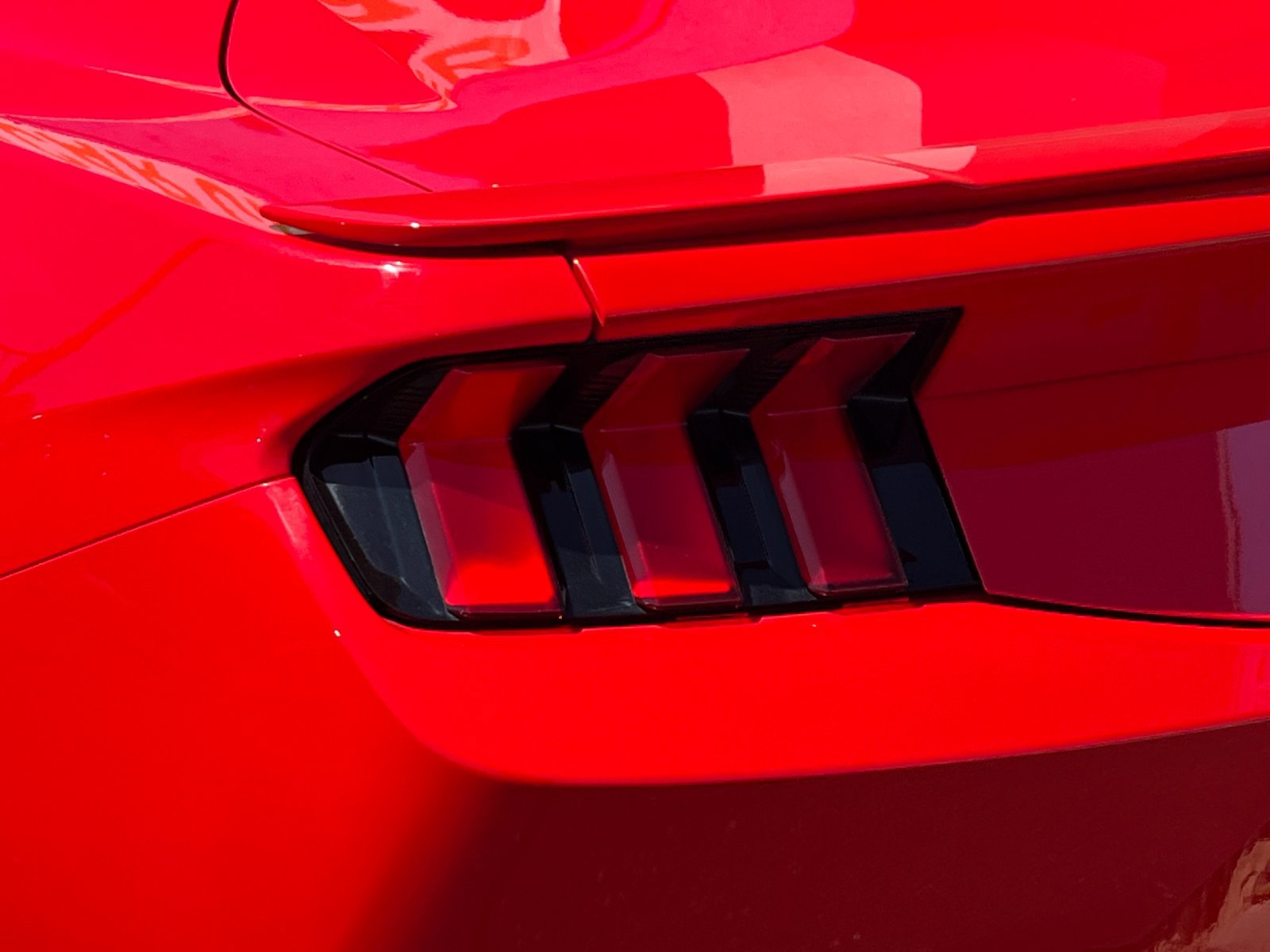 Used 2025 Ford Mustang GT RWD image 26