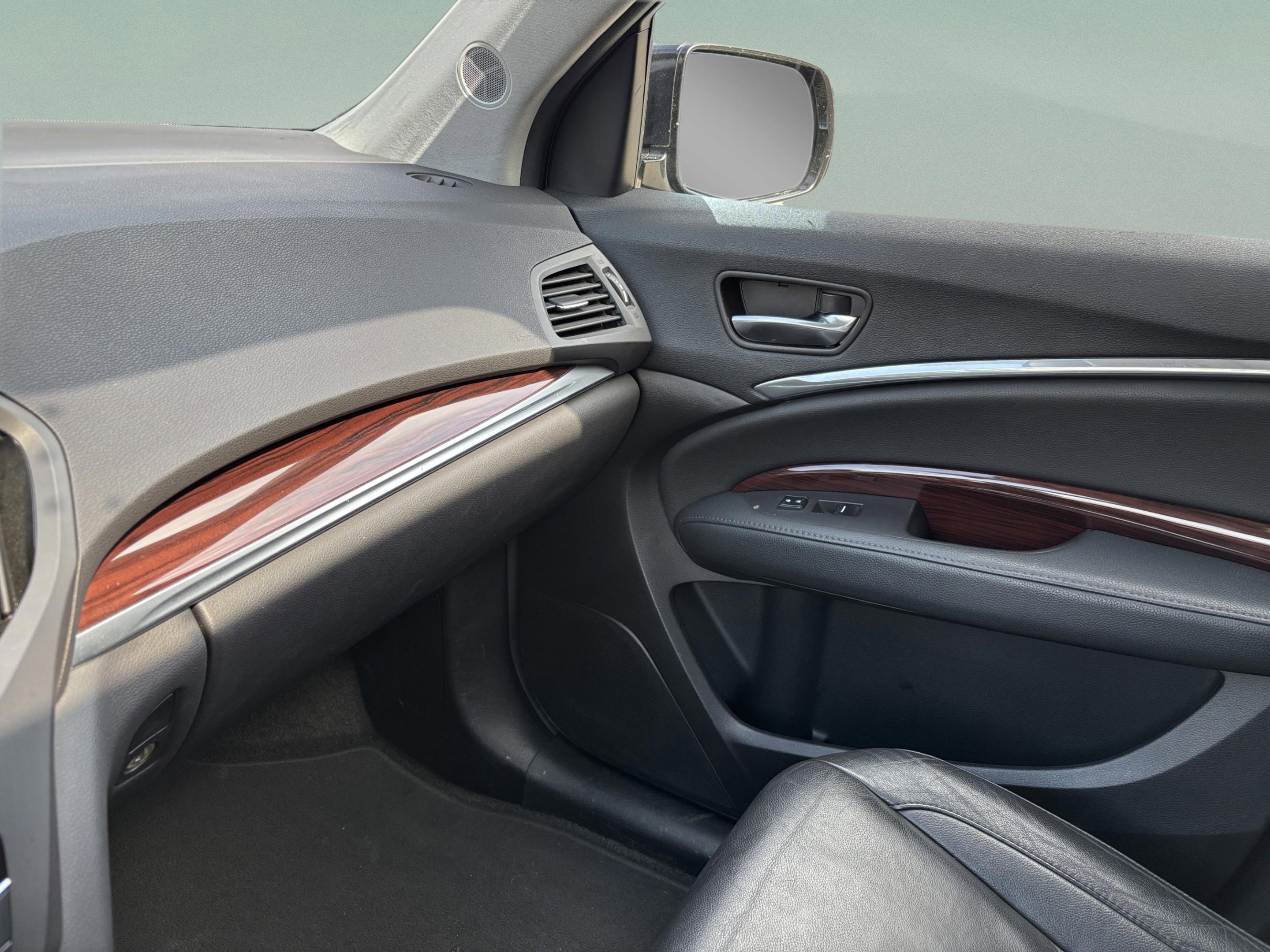 Used 2015 Acura MDX FWD image 13