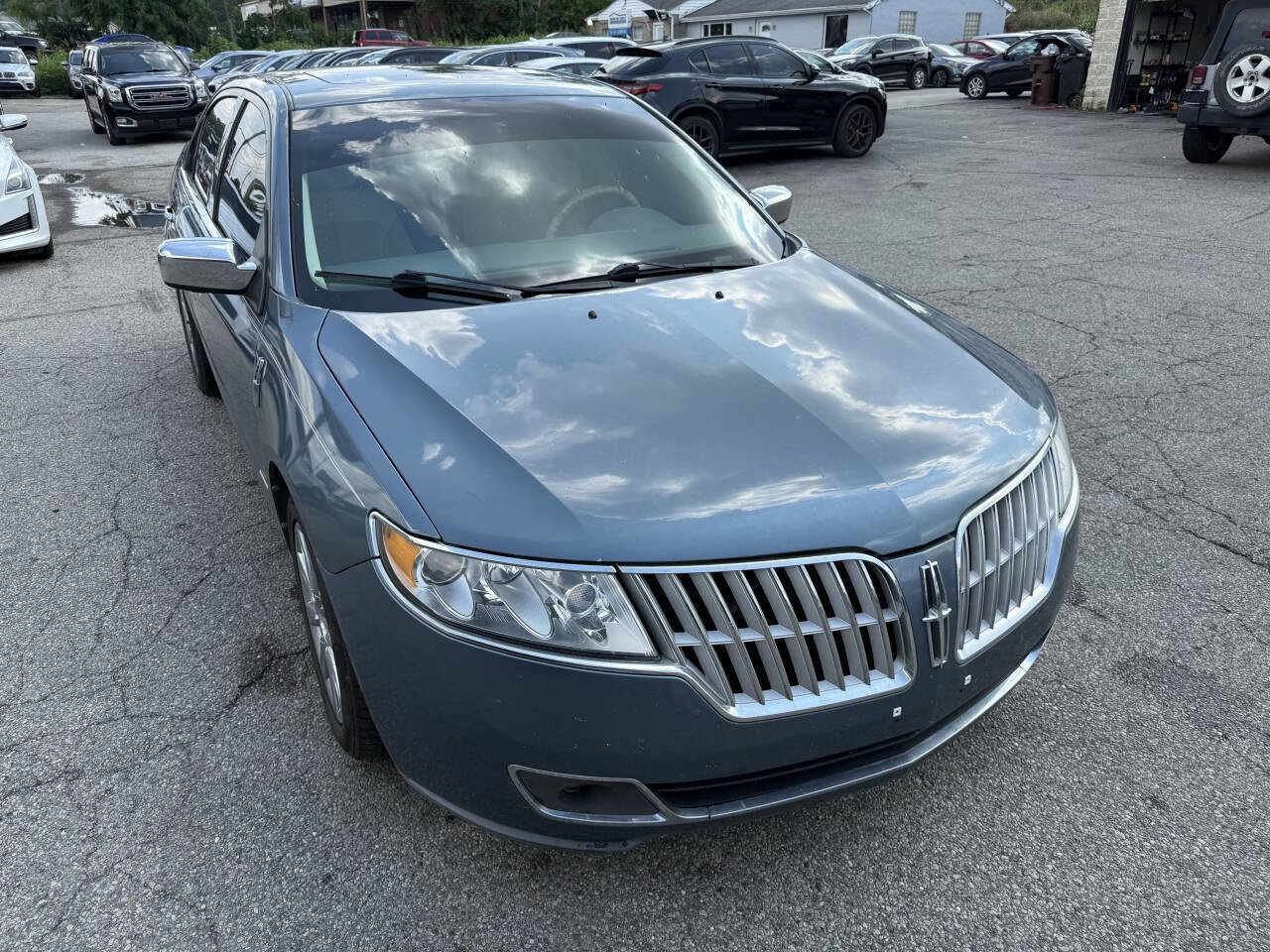 Used 2012 Lincoln MKZ Hybrid image 3