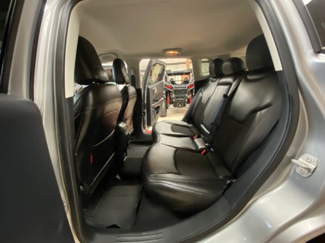 Used 2021 Jeep Compass Trailhawk AWD/4WD image 15