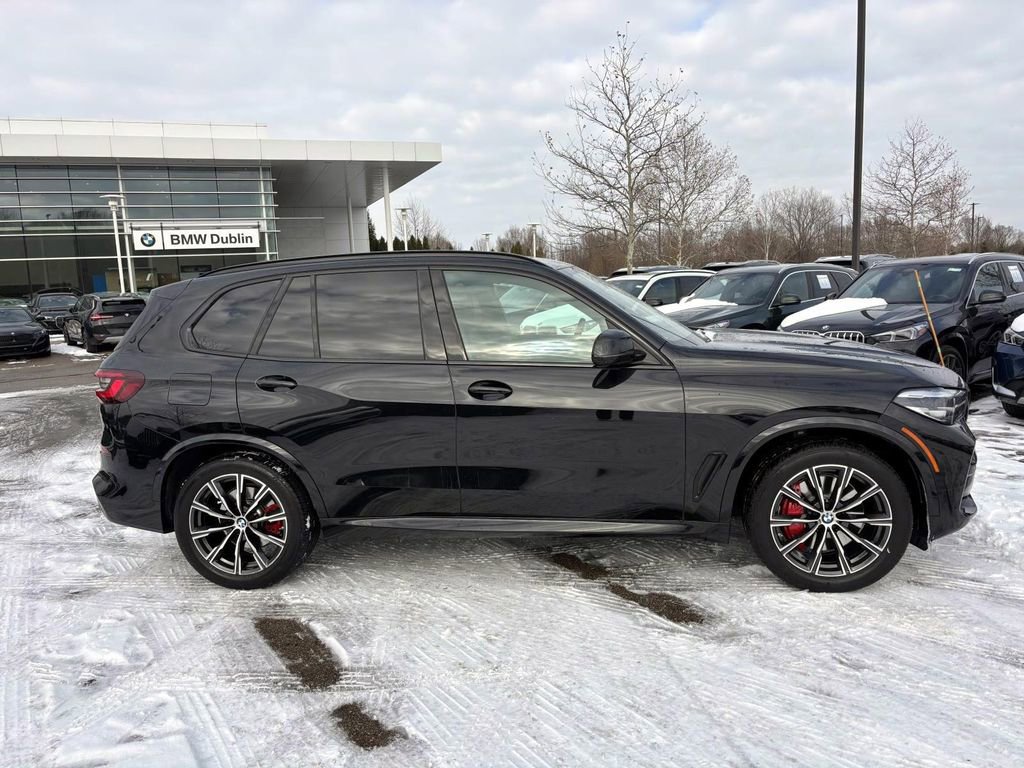 Certified 2022 BMW X5 xDrive40i w/ M Sport Package image 8