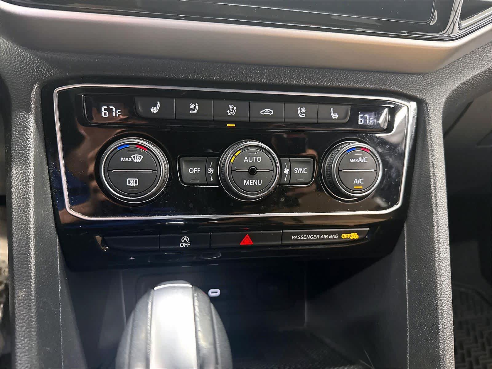 Used 2023 Volkswagen Atlas Cross Sport SEL Premium R-Line AWD/4WD image 18