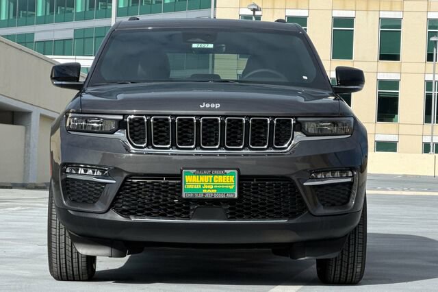New 2025 Jeep Grand Cherokee Limited image 6
