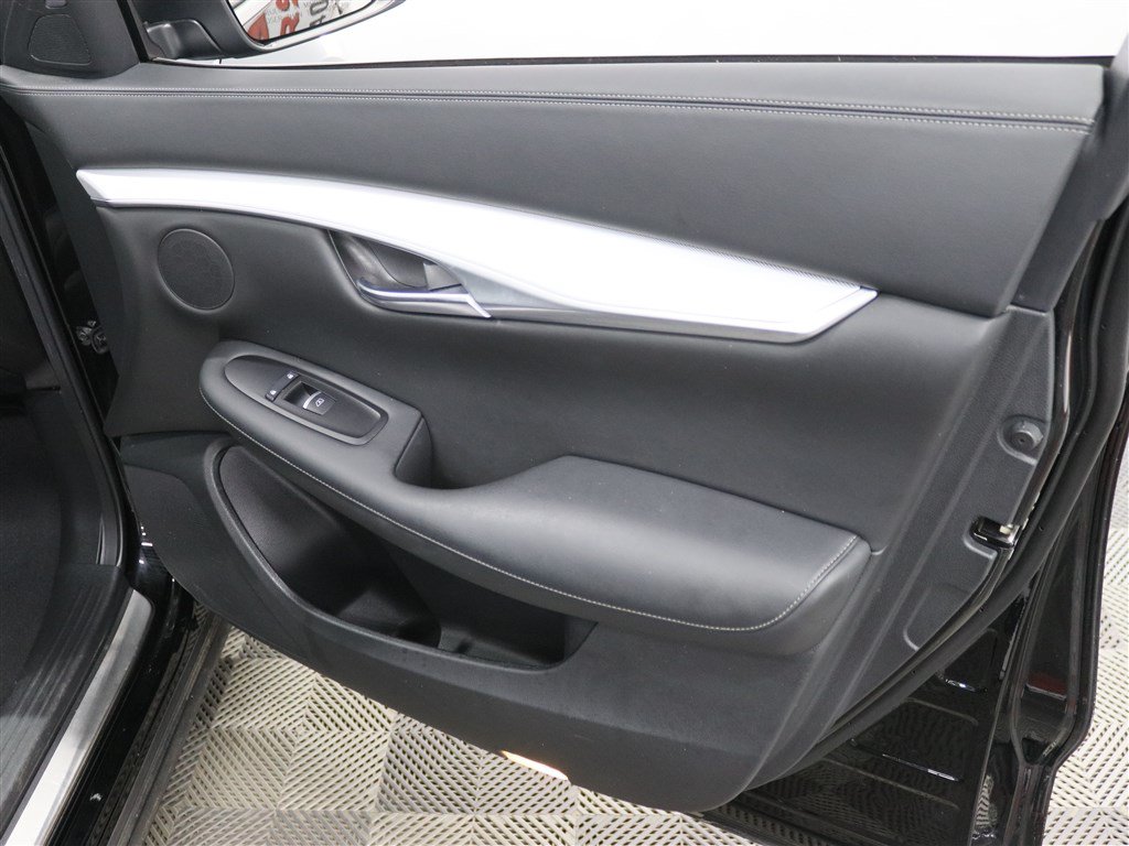 Used 2020 INFINITI QX50 Luxe w/ Cargo Package AWD/4WD image 30