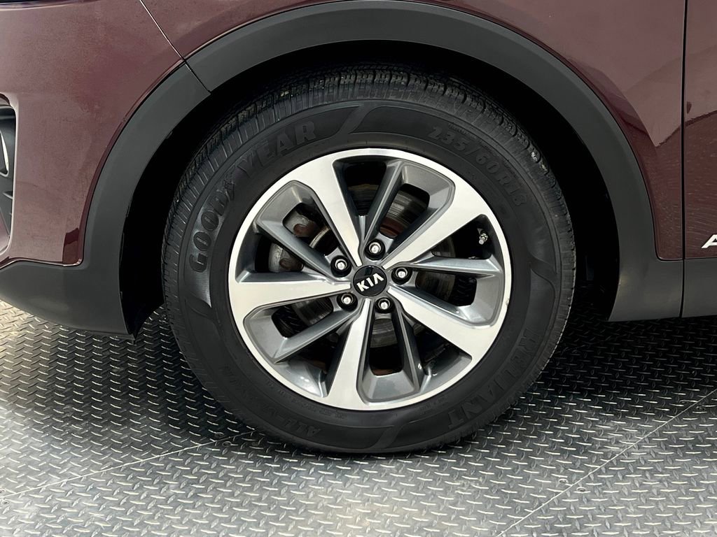 Used 2019 Kia Sorento EX image 36