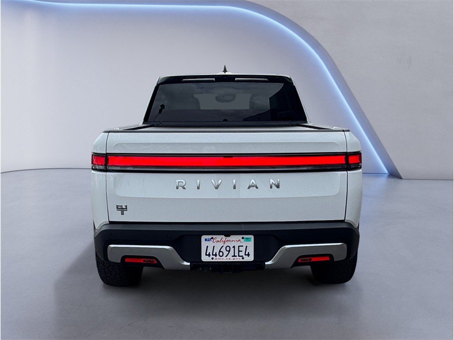 Used 2025 Rivian R1T Adventure Dual AWD/4WD image 5