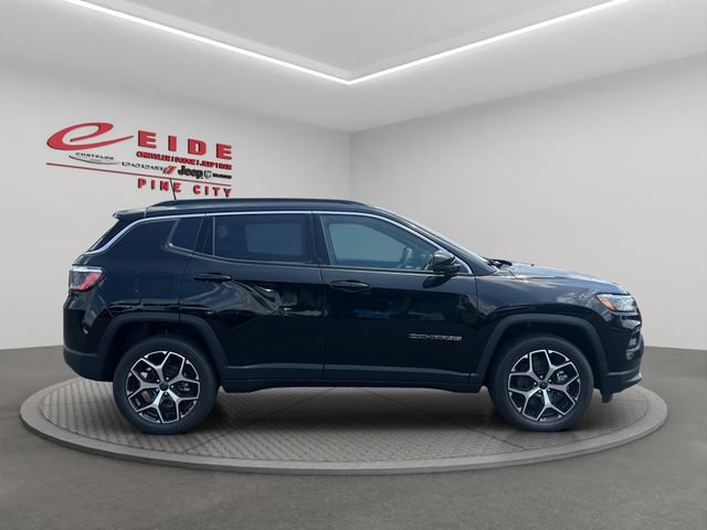 New 2026 Jeep Compass Limited AWD/4WD image 9