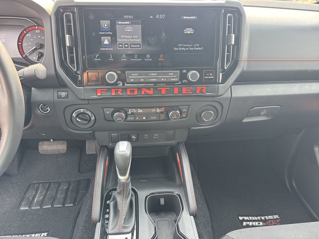 Used 2025 Nissan Frontier PRO-4X image 28