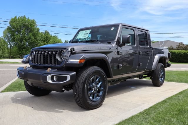 New 2026 Jeep Gladiator Sport AWD/4WD image 10