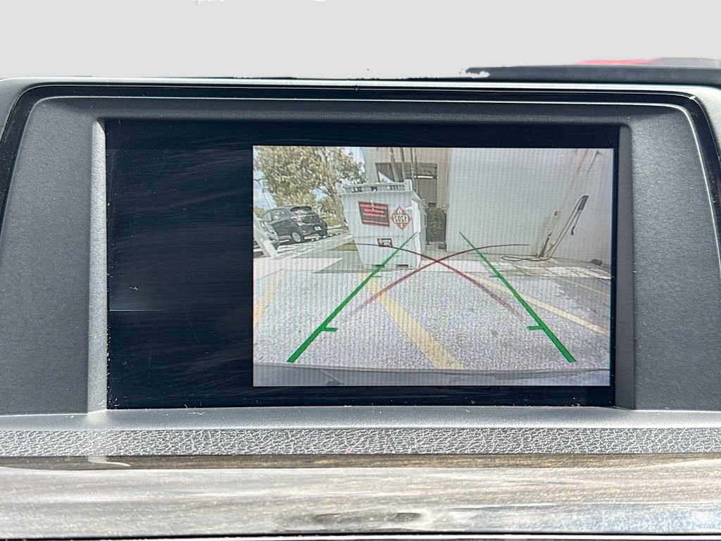 Used 2018 BMW 330i Sedan RWD image 15
