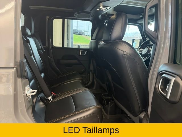Used 2022 Jeep Gladiator Overland image 32