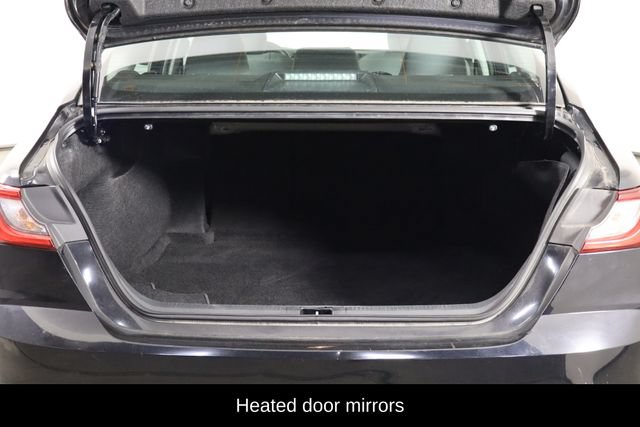 Used 2025 Toyota Camry LE FWD image 15