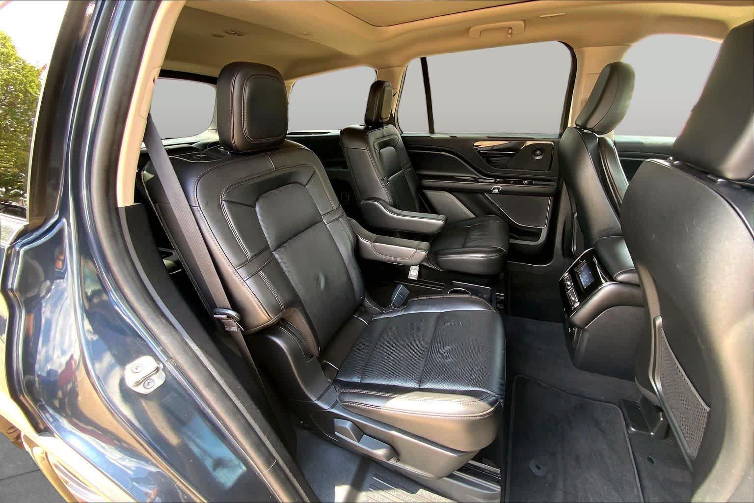 Used 2022 Lincoln Aviator Reserve w/ Elements Package Plus RWD image 20