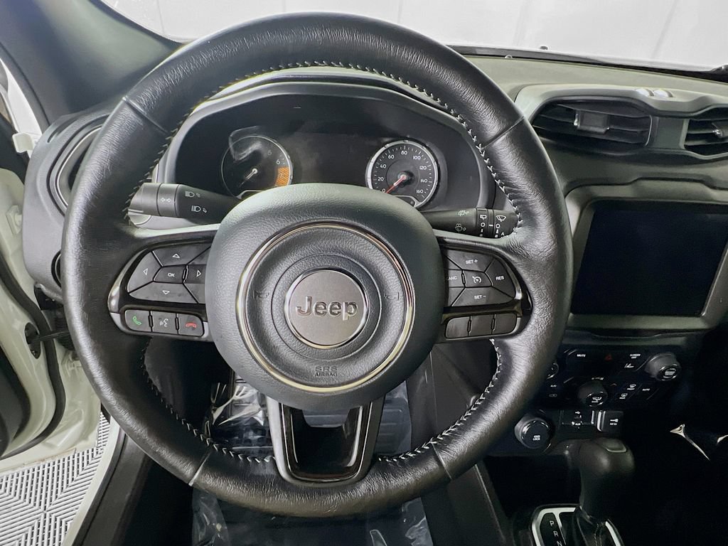 Used 2021 Jeep Renegade Latitude AWD/4WD image 19