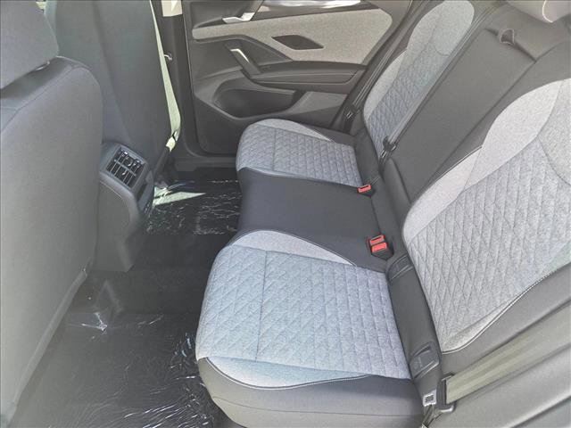 New 2025 Volkswagen Tiguan S image 15