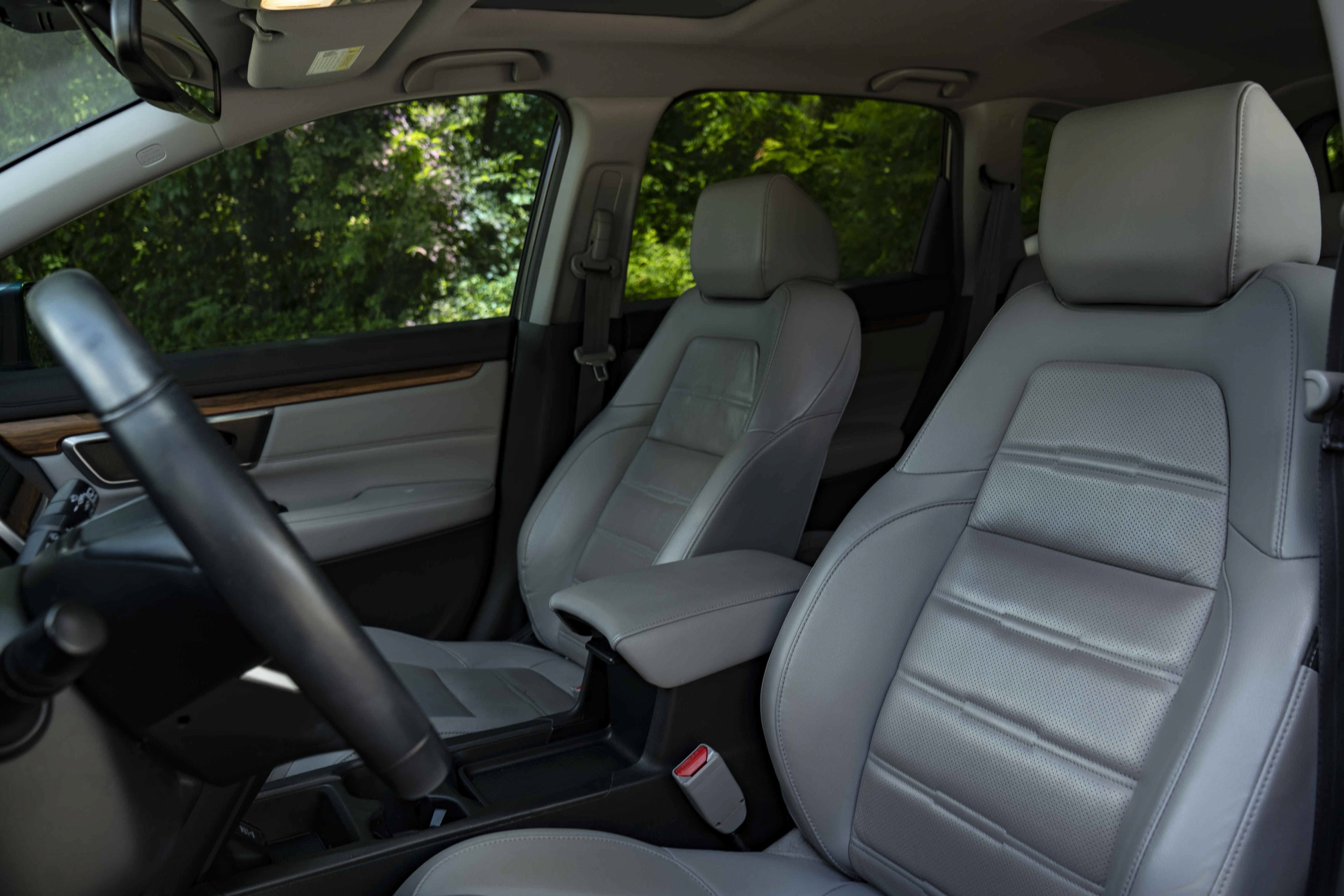 Used 2019 Honda CR-V Touring image 17