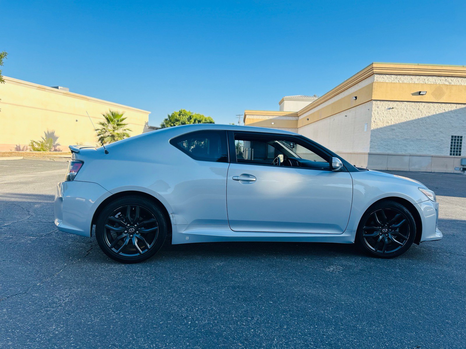 Used 2014 Scion tC 10 Series FWD image 21