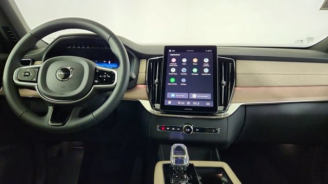 New 2026 Volvo XC90 T8 Plus w/ Protection Package AWD/4WD image 25