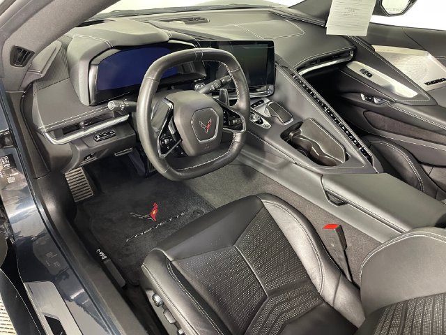 Certified 2020 Chevrolet Corvette Stingray Preferred Cpe w/ 2LT Preferred Equipment Group RWD image 3