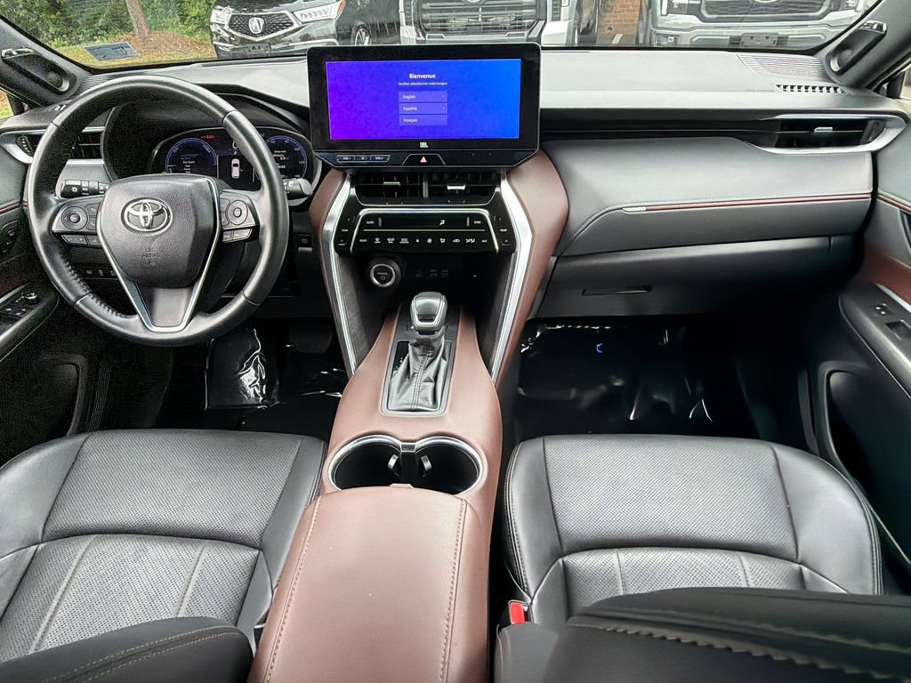 Used 2024 Toyota Venza Limited AWD/4WD image 16