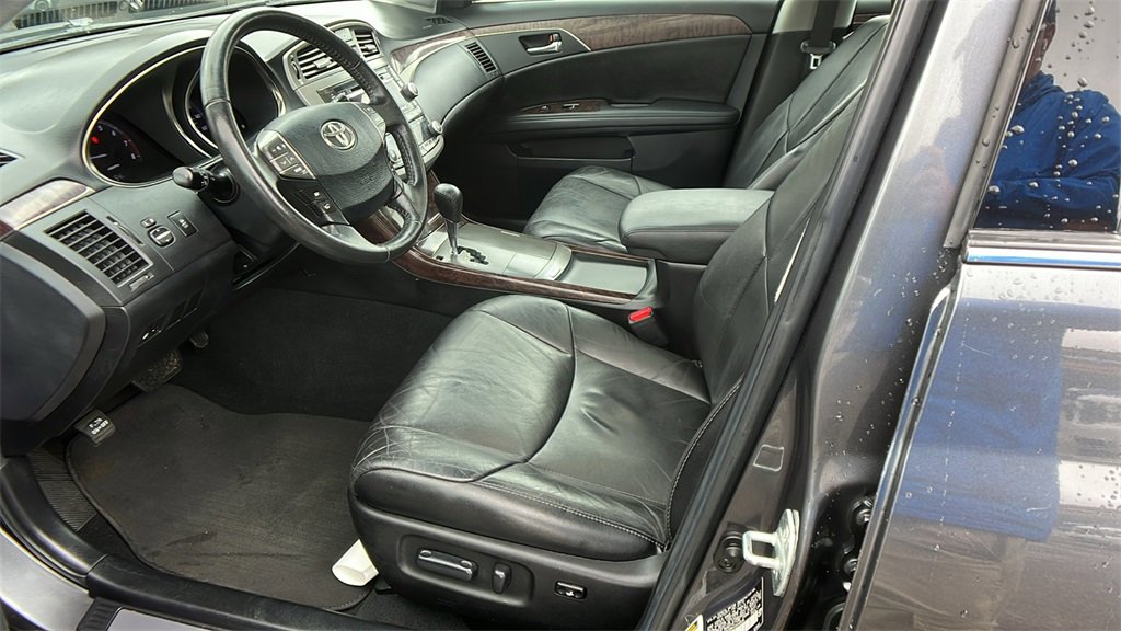 Used 2012 Toyota Avalon image 13