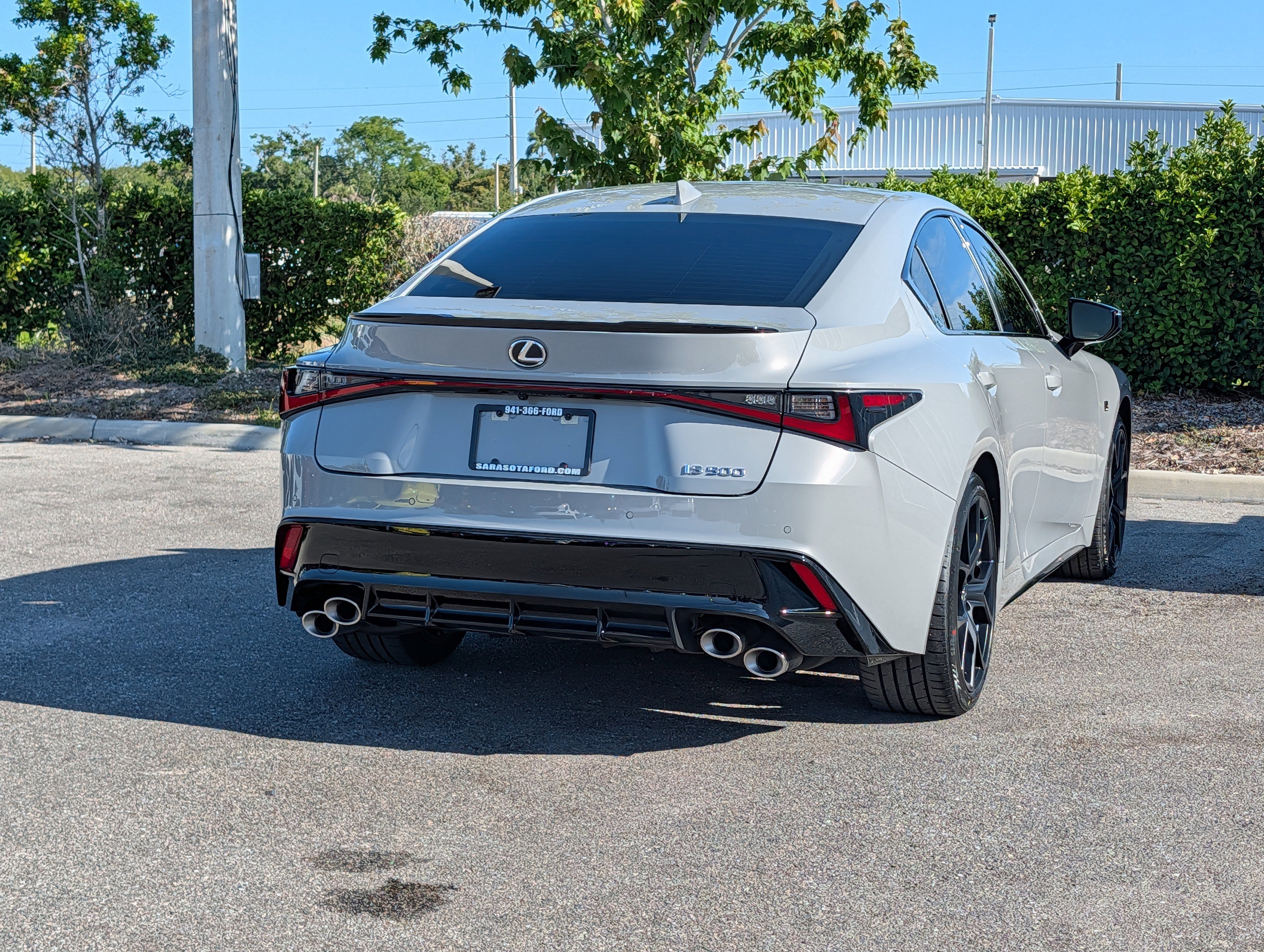 Used 2025 Lexus IS 500 w/ F-Sport Performance RWD image 4