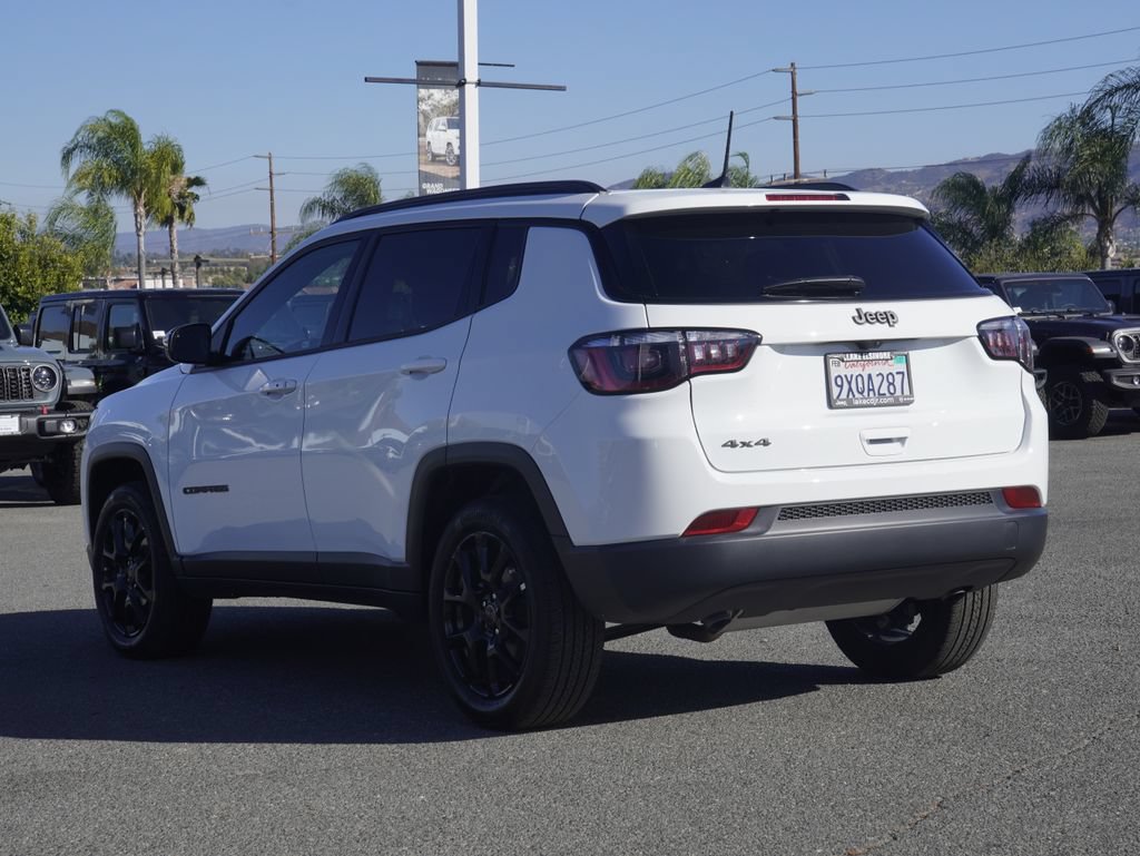 Certified 2026 Jeep Compass Latitude AWD/4WD image 6