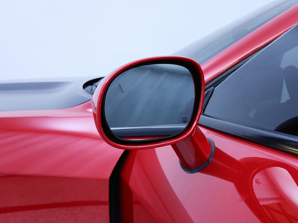 Used 2016 Dodge Challenger SRT Hellcat image 18