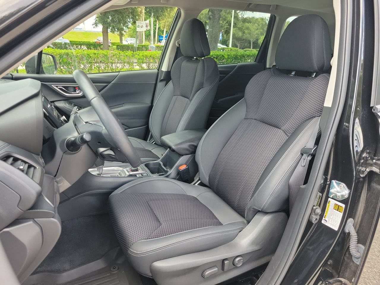Used 2023 Subaru Forester Premium w/ Popular Package #2 AWD/4WD image 17