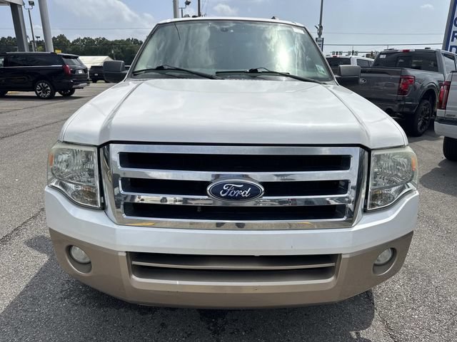 Used 2014 Ford Expedition XLT w/ Equipment Group 202A RWD image 2
