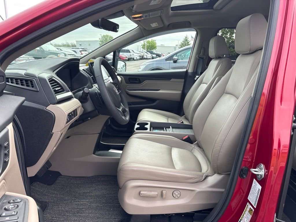 Used 2024 Honda Odyssey EX-L image 17