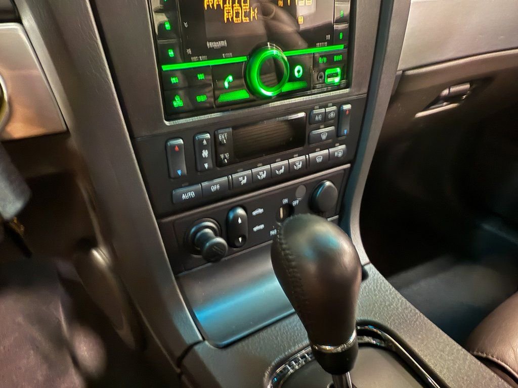 Used 2002 Ford Thunderbird image 78