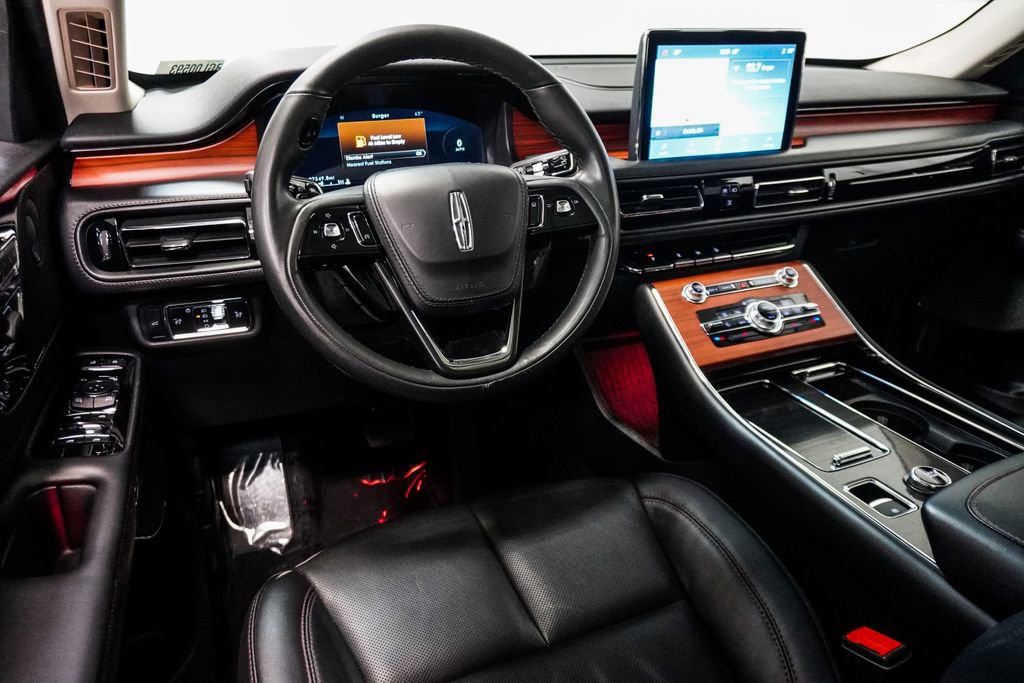 Used 2024 Lincoln Aviator Reserve image 14