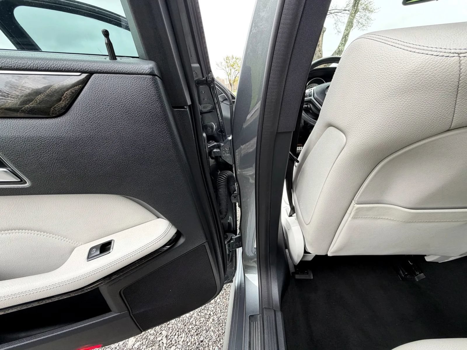 Used 2016 Mercedes-Benz E 350 4MATIC Wagon image 70